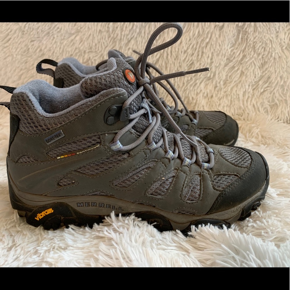 Merrell Moab Mid Gore-Tex Hiking Boots